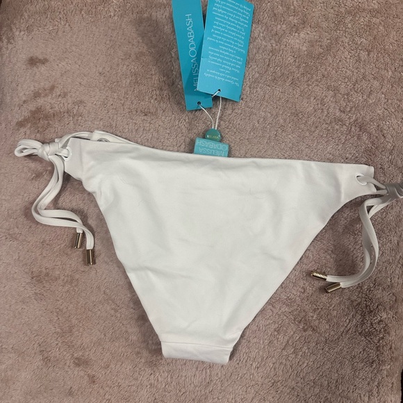 bikini string bottom, white US size 4 by Melissa Odabash - Picture 12 of 12